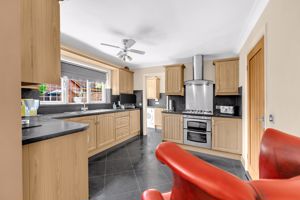 Photo 27- click for photo gallery